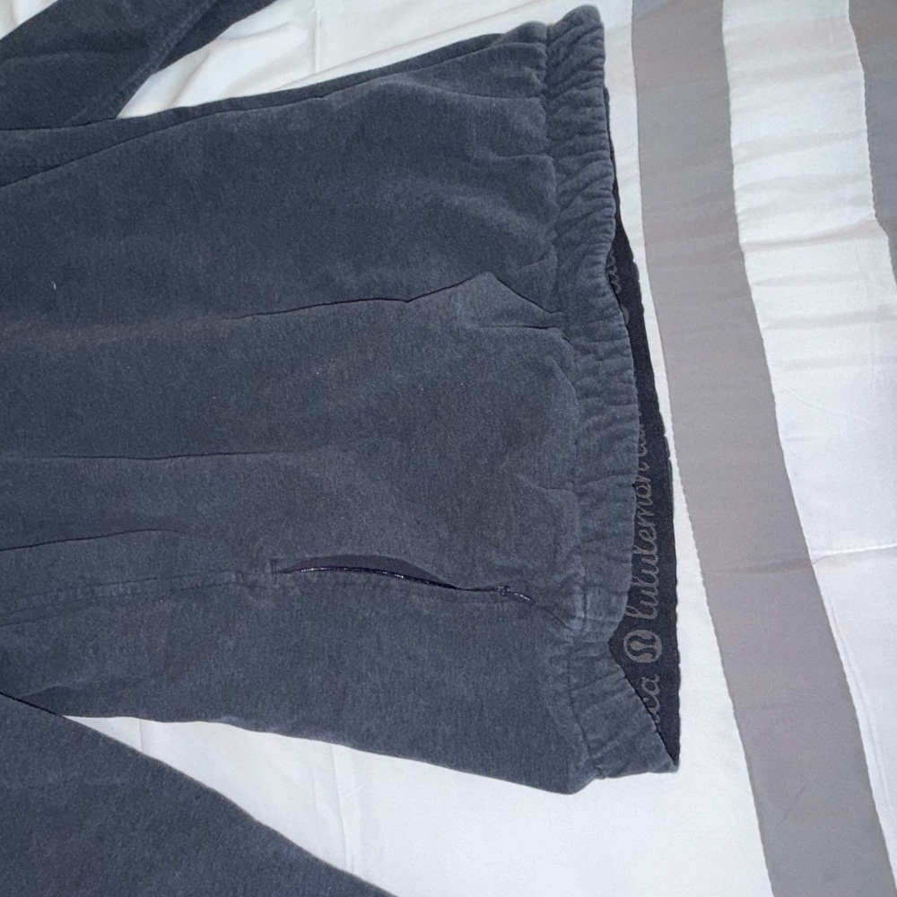 Blue Lululemon sweatshirt and Joggers Set - Picture 6 of 8